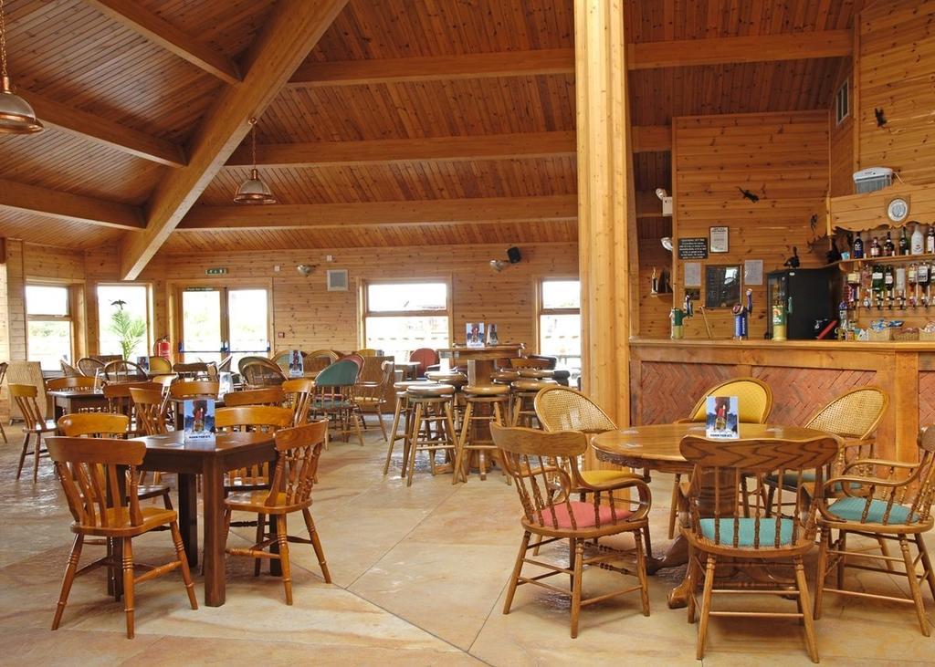 The Springs Lakeside Holiday Park Fladbury Værelse billede