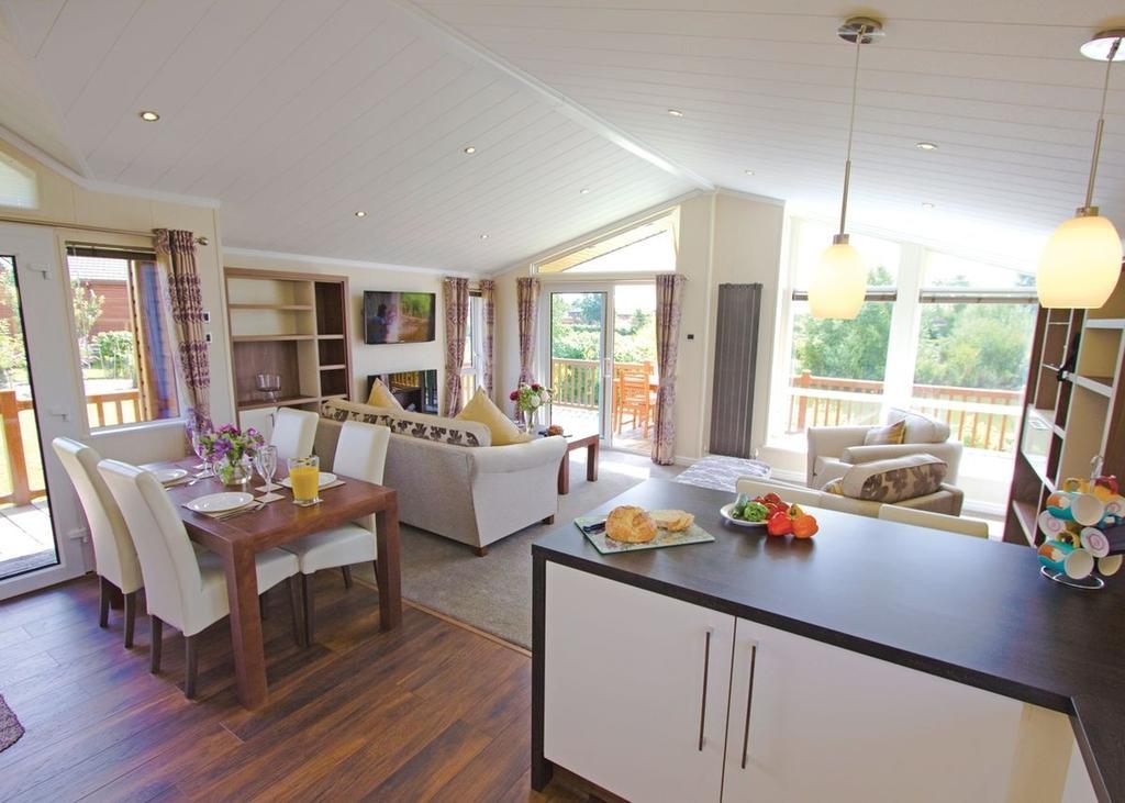 The Springs Lakeside Holiday Park Fladbury Værelse billede